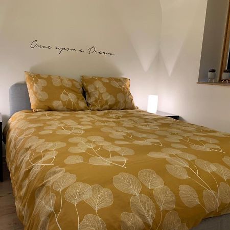 Апартаменты Vakantieverblijf 'Mara Cinco' Met Ruim Terras In Oostende Экстерьер фото